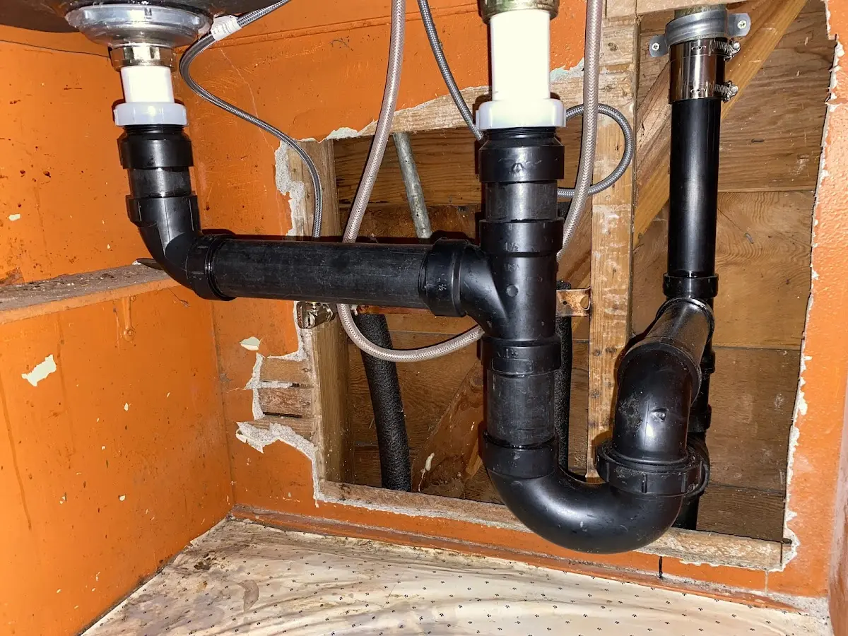 Professional Pipe Bursting equipment and tools on the job in Sherburne